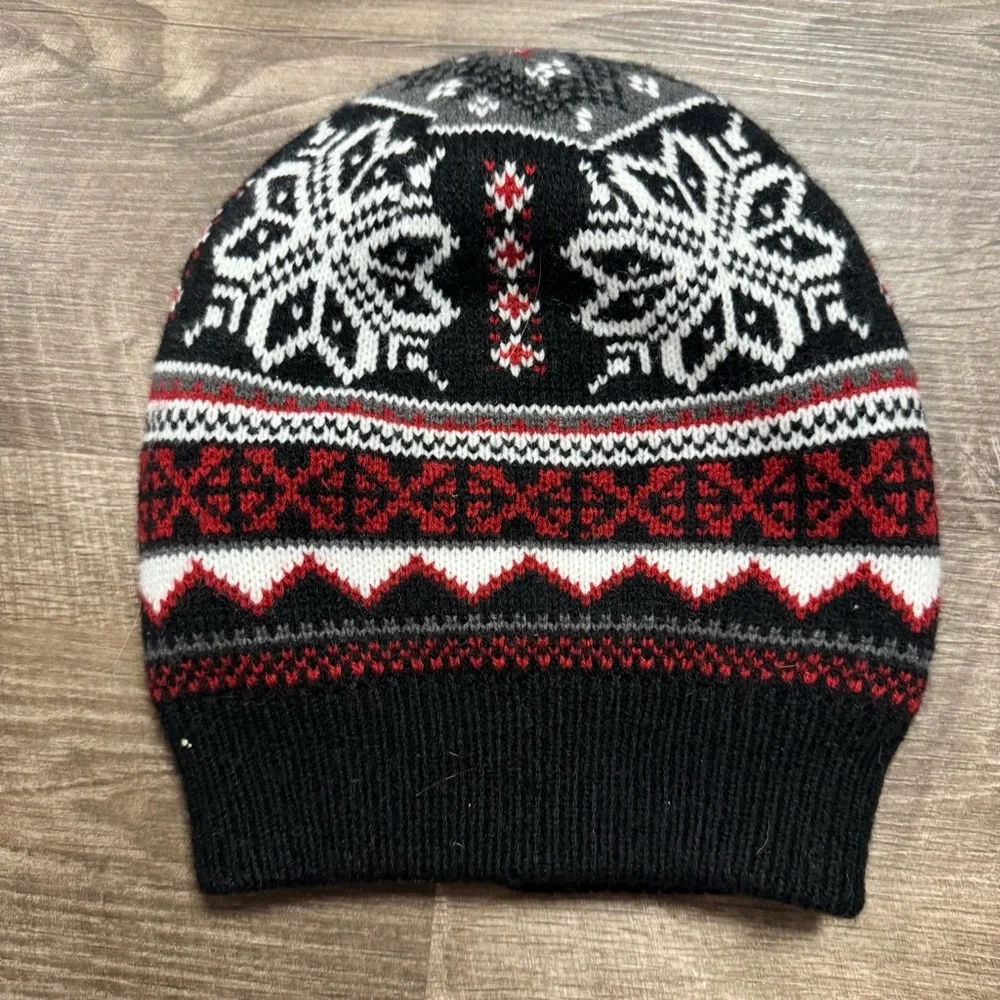 Muk Luks Beanie & Wrist Cuffs Set